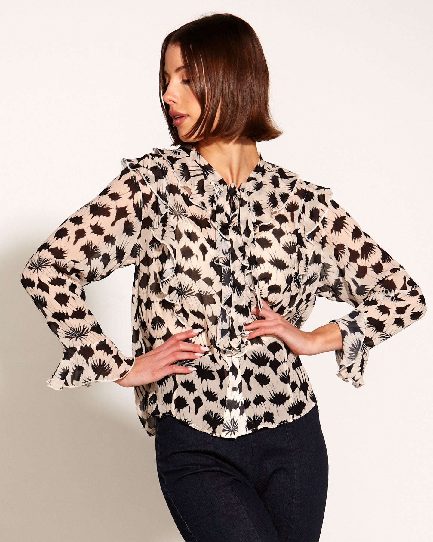 Fancy Like Frill Long Sleeve Blouse - Black/White Fan