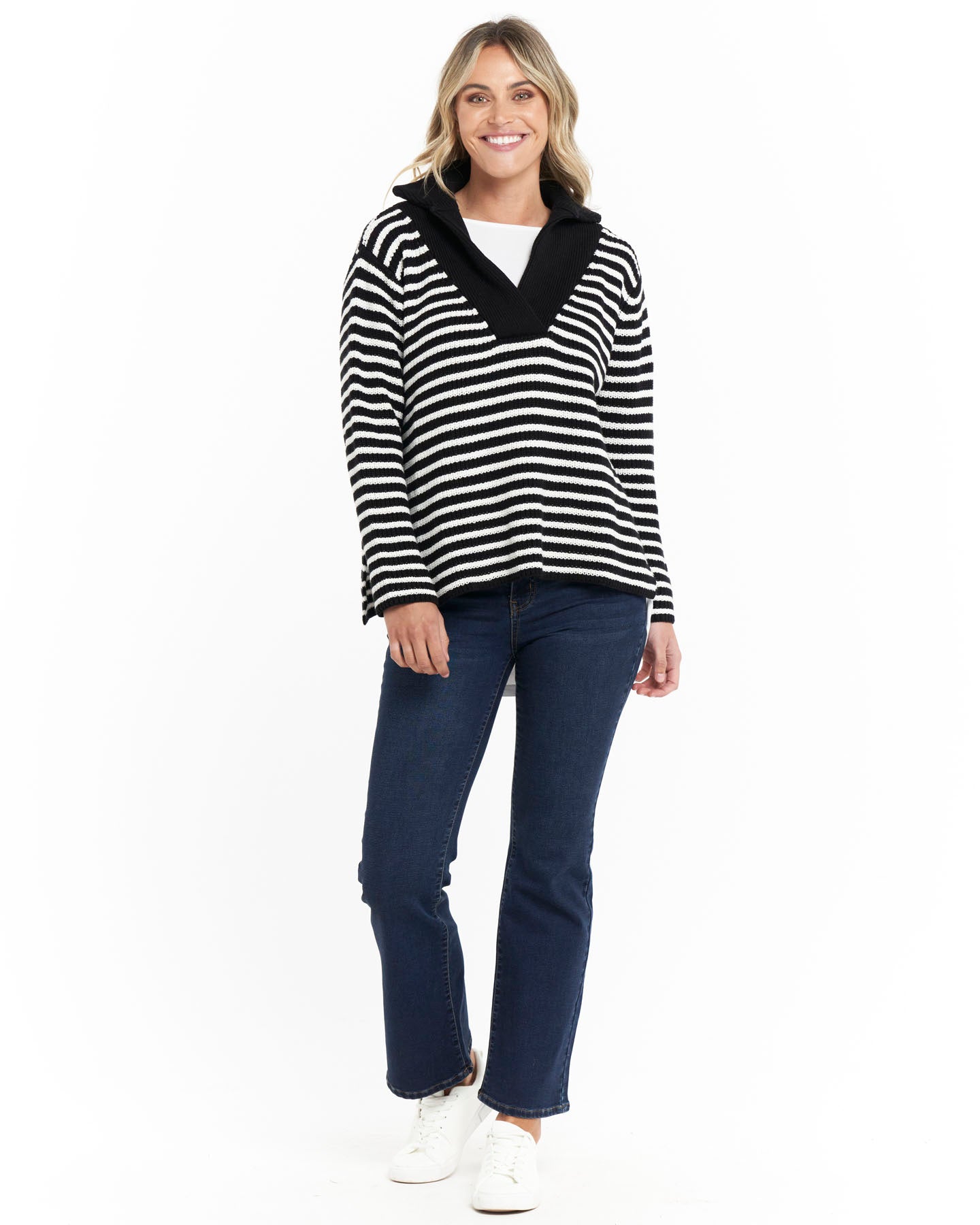 Bordeaux Collar Knit - Black Bold Stripe